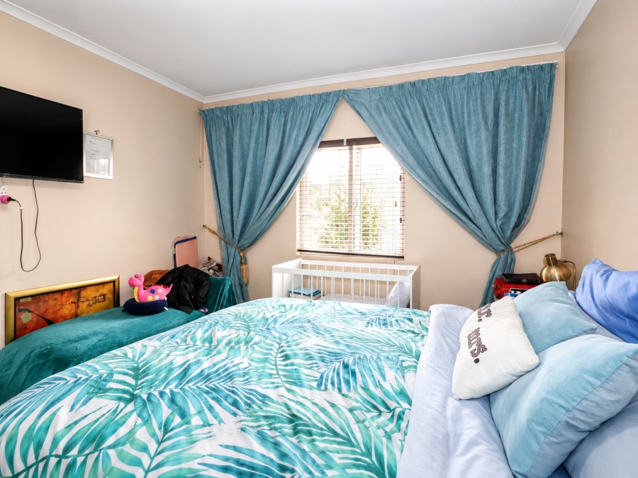 3 Bedroom Property for Sale in Parklands Western Cape